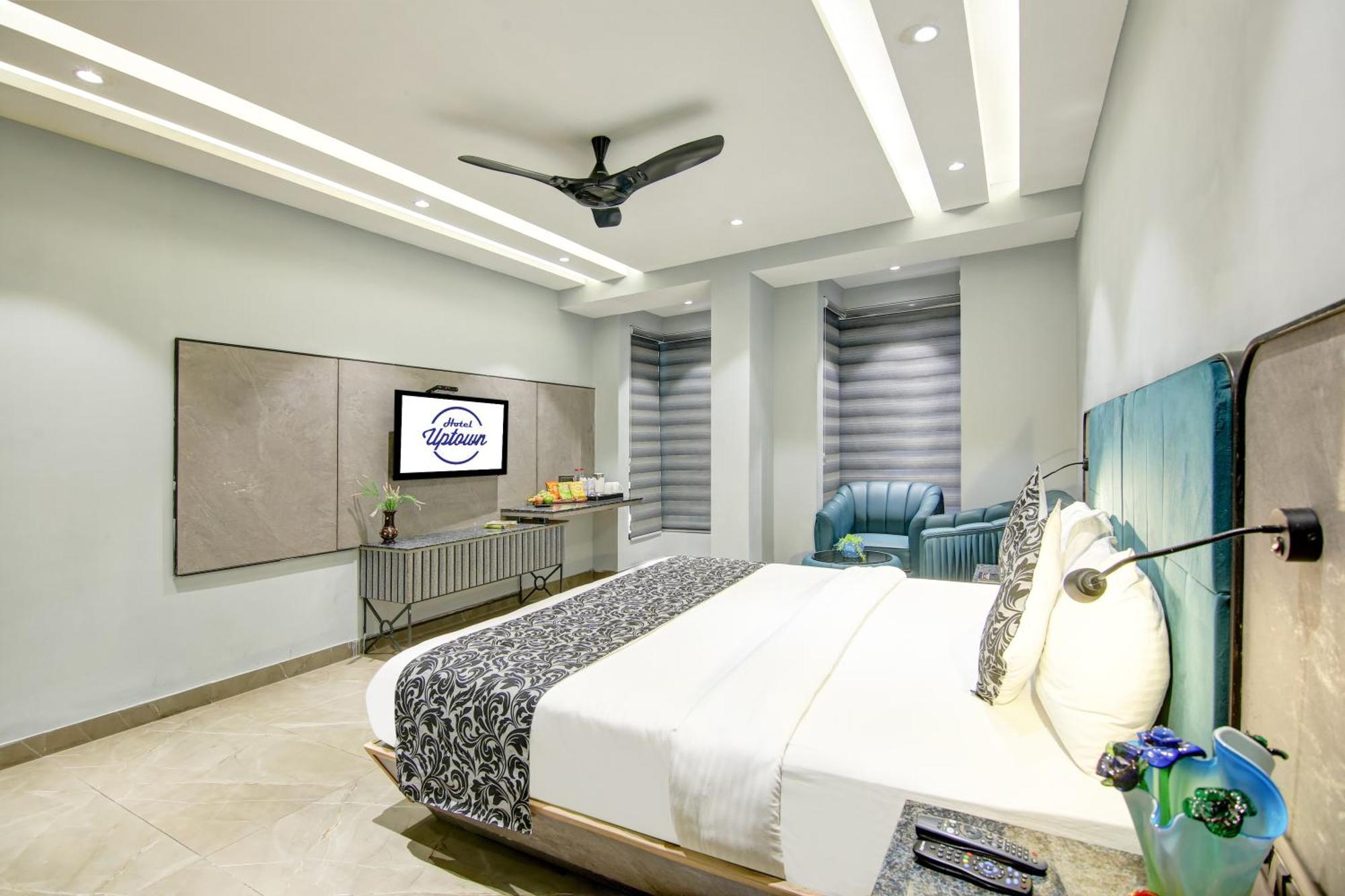 Hotel Uptown - 1Km From Connaught Place New Delhi Extérieur photo