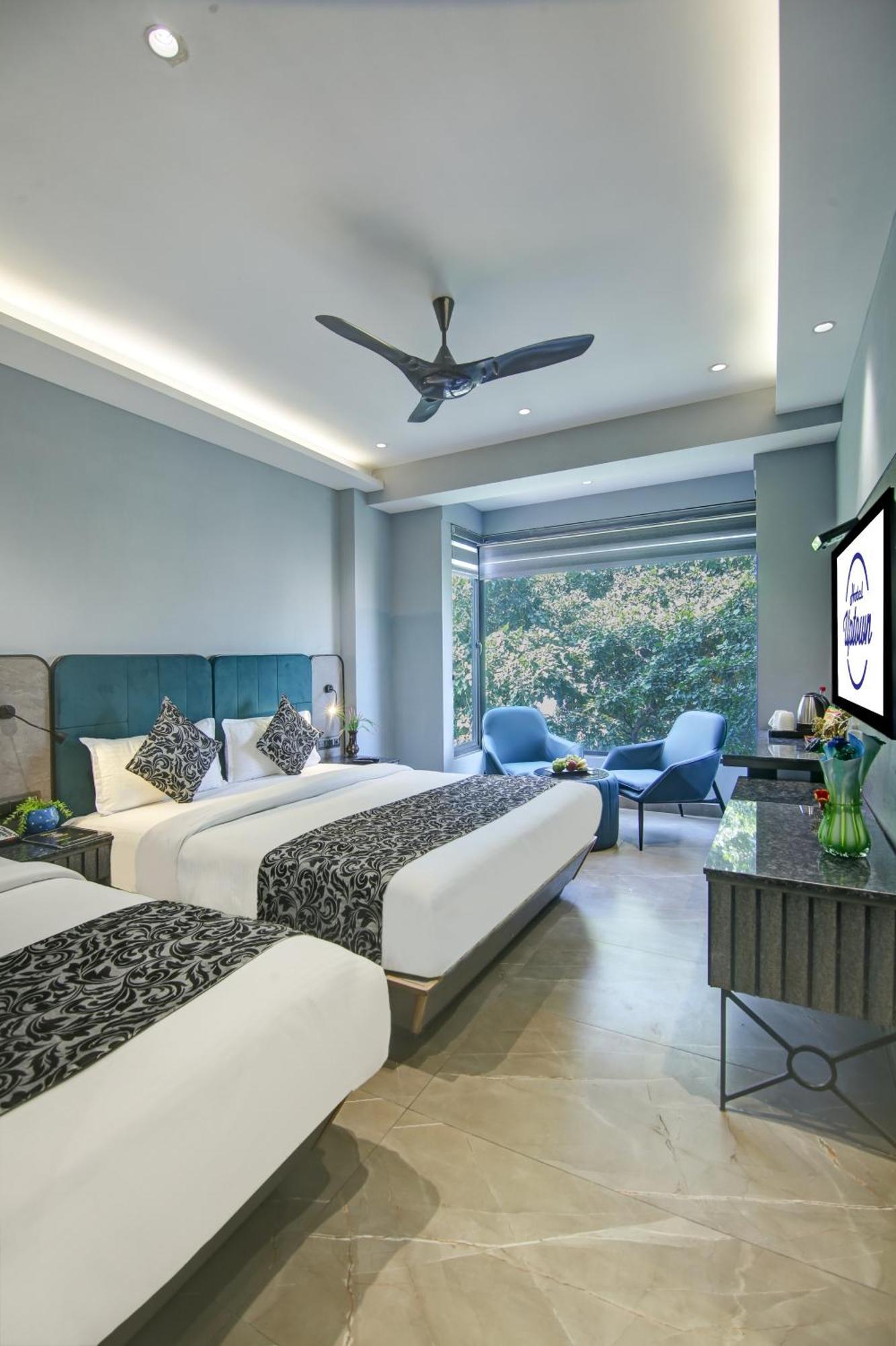 Hotel Uptown - 1Km From Connaught Place New Delhi Extérieur photo