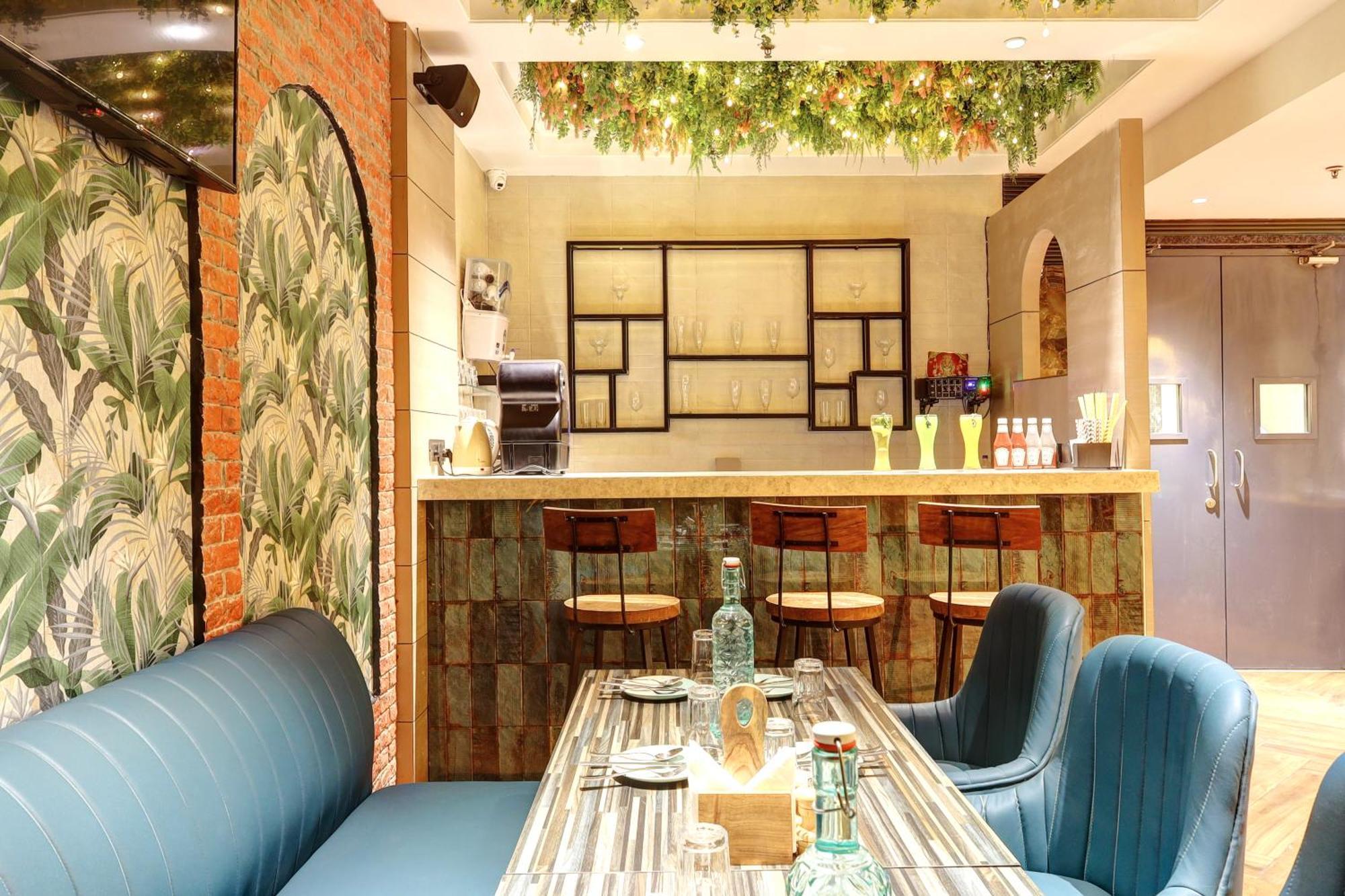 Hotel Uptown - 1Km From Connaught Place New Delhi Extérieur photo